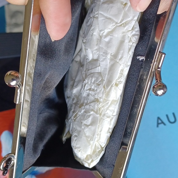 Vintage La Regale Black Beaded Bag, NWT, 8"x6" - Picture 5 of 7